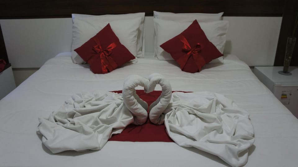 Blackout drapes, bed sheets