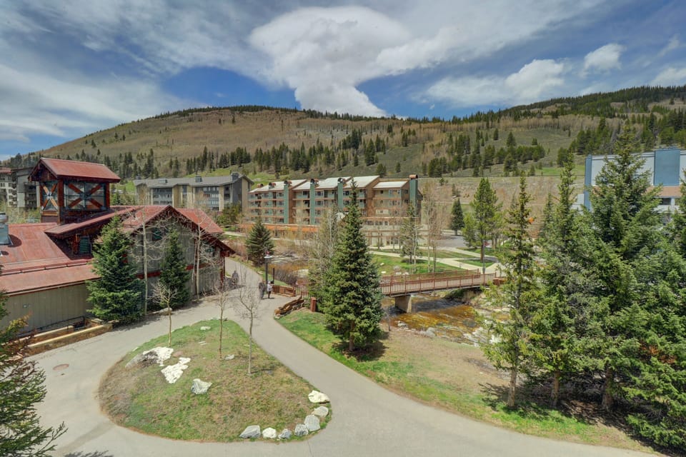 Condo, 1 Bedroom | Property grounds