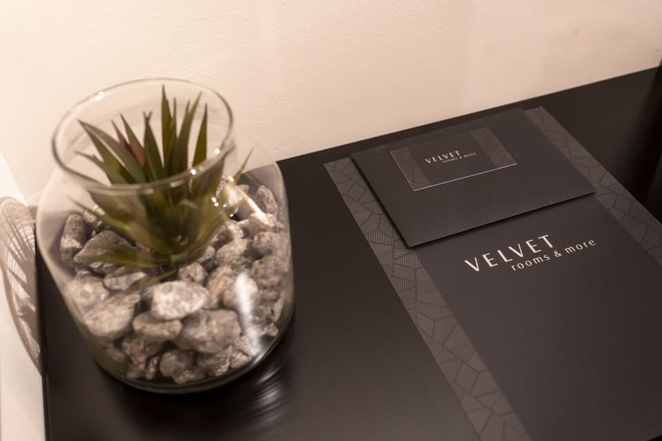 Minibar, in-room safe, desk, laptop workspace