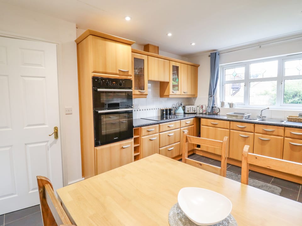 Cottage | Interior