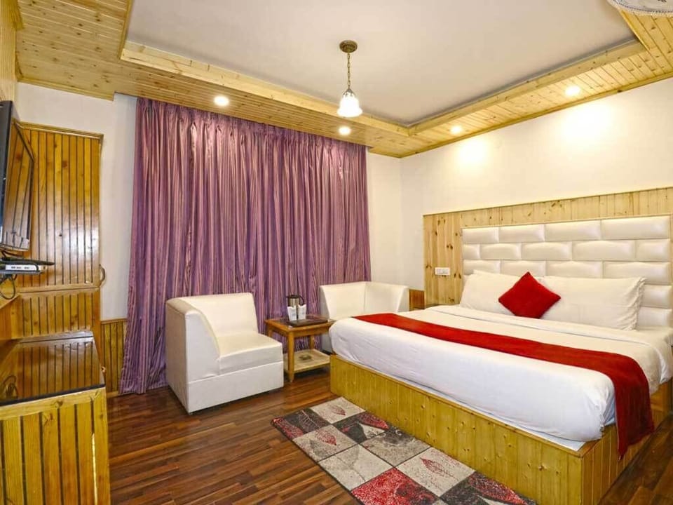 Deluxe Room | Free WiFi
