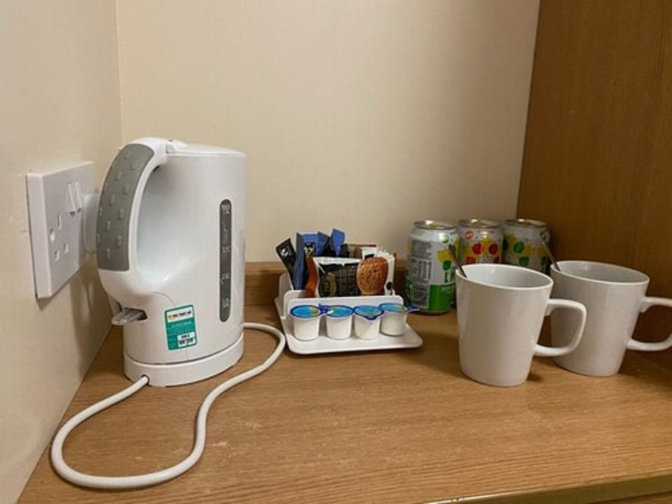 Desk, iron/ironing board (on request), WiFi (free), bed sheets