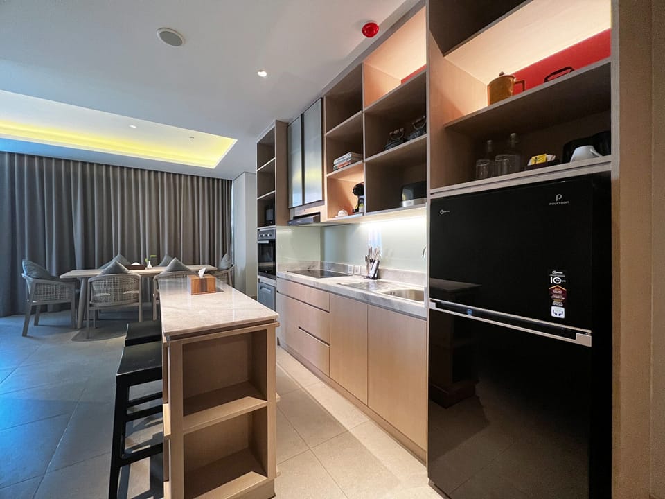 Three Bedroom Suite | Private kitchen