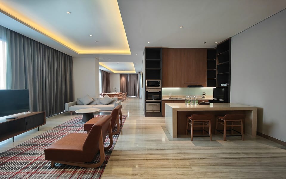 Ambassador Three Bedroom | Private kitchen