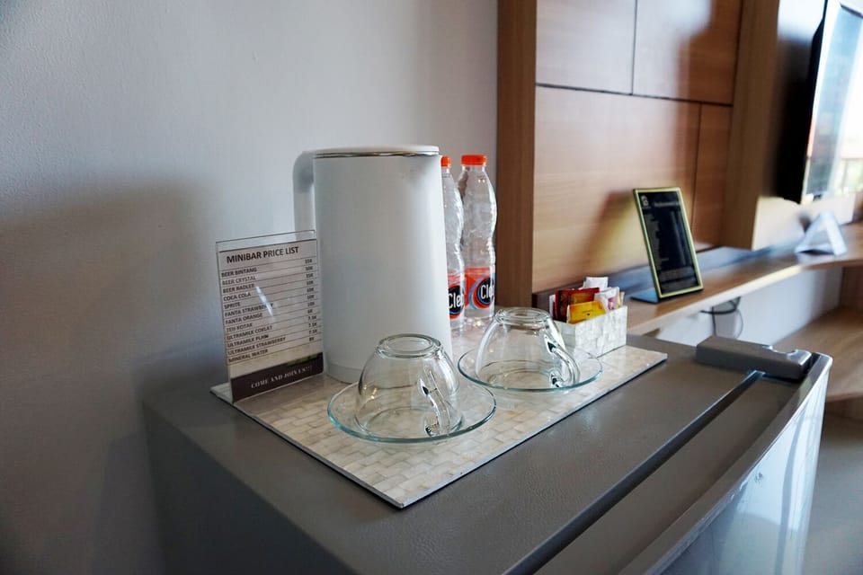 In-room safe, desk, blackout drapes, soundproofing