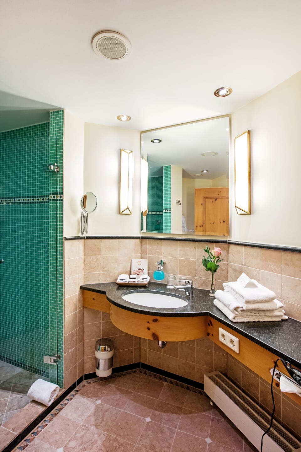 Free toiletries, hair dryer, bathrobes, slippers