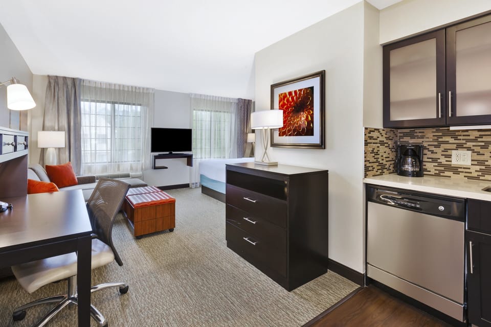 In-room safe, desk, laptop workspace, blackout drapes