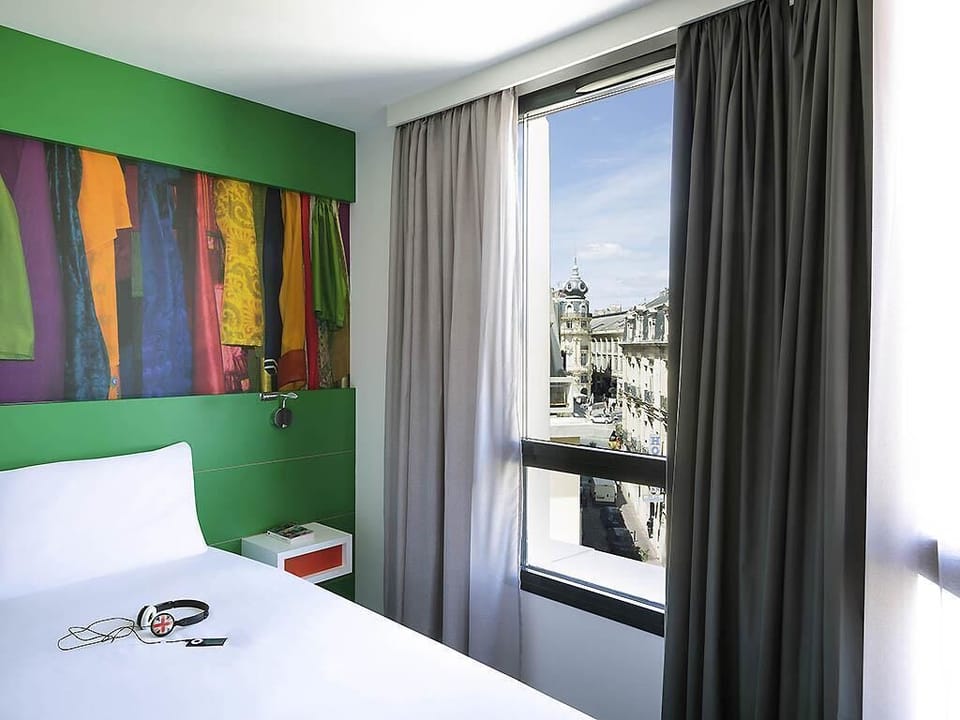 Standard Room, 2 Twin Beds | Desk, blackout drapes, soundproofing, iron/ironing board
