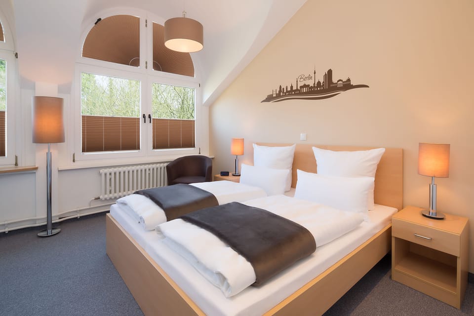 Double Room | In-room safe, desk, free WiFi