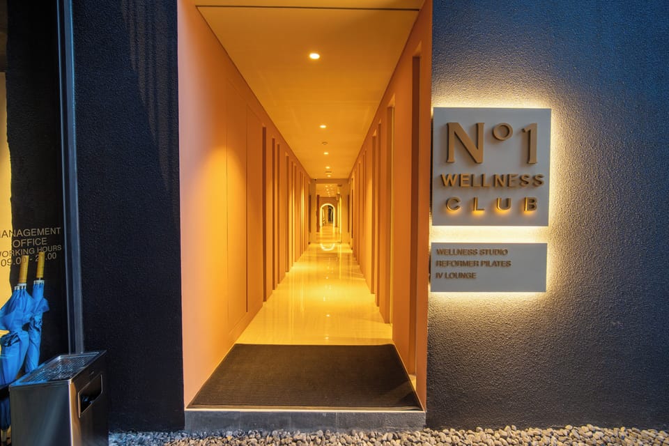 Sauna, hot tub, body treatments, deep-tissue massages, Thai massages