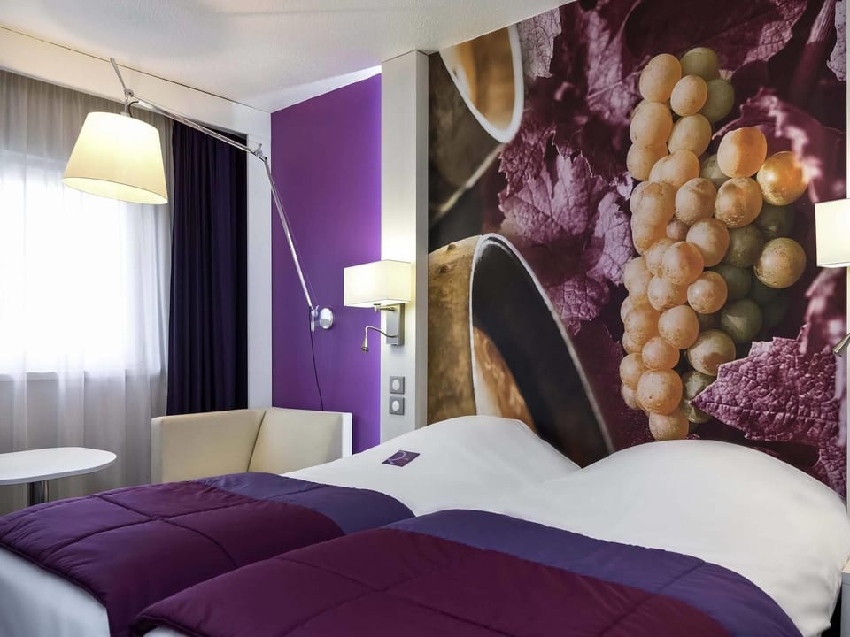 Superior Room, 2 Twin Beds | Premium bedding, minibar, in-room safe, desk