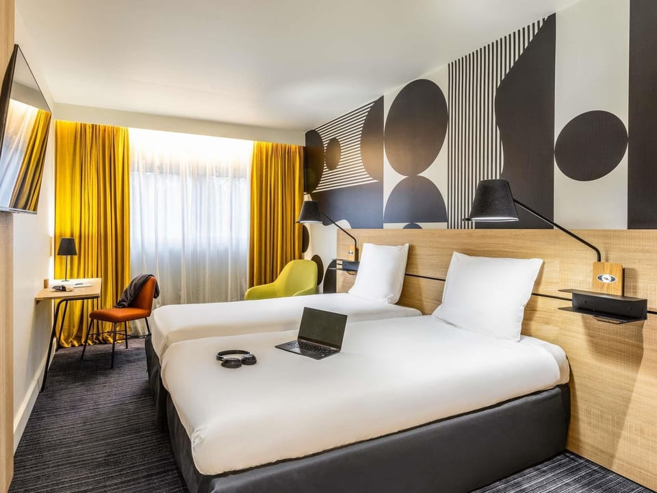 Superior Room, 2 Twin Beds | In-room safe, desk, blackout drapes, soundproofing