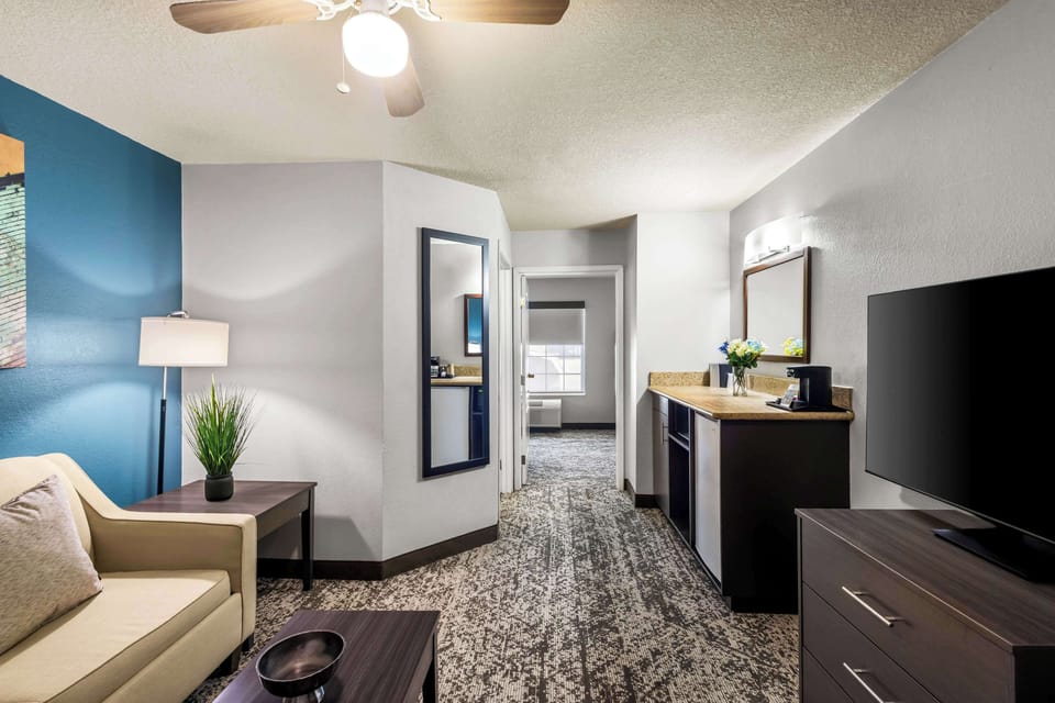 Suite, 2 Queen Beds, Non Smoking, Refrigerator & Microwave (with Sofabed) | Pillowtop beds, in-room safe, desk, laptop workspace