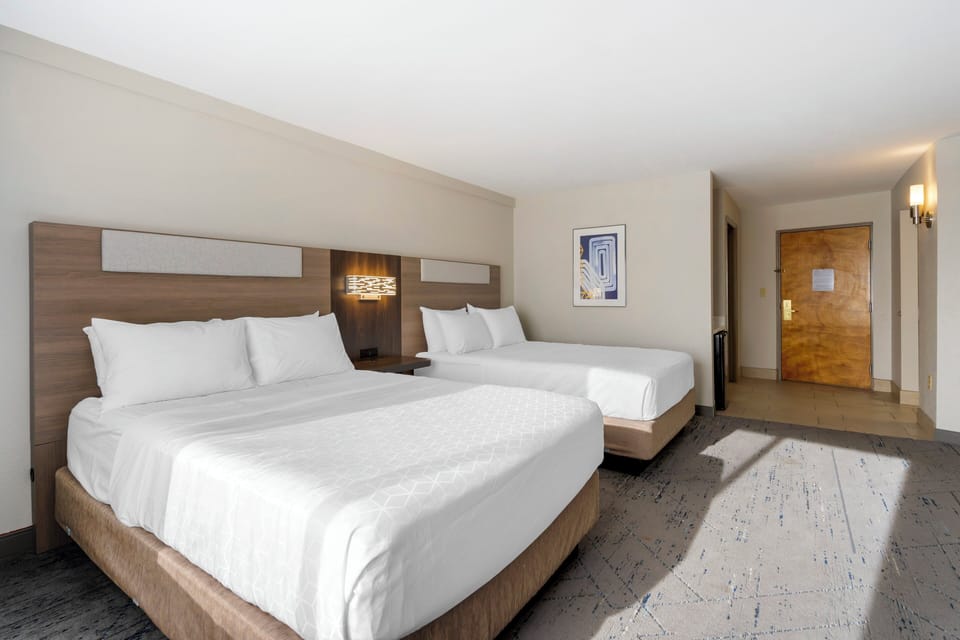 Standard Room, 2 Queen Beds, Accessible (Mobility, Accessible Tub) | Hypo-allergenic bedding, in-room safe, desk, laptop workspace