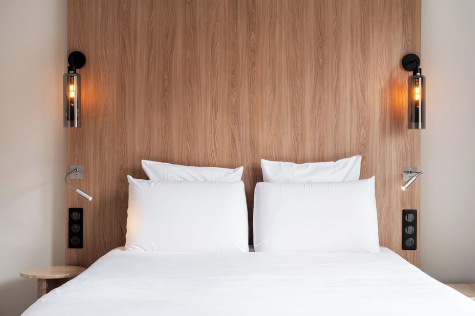 Privilege, Room, 1 Double Bed | Pillowtop beds, minibar, in-room safe, individually furnished