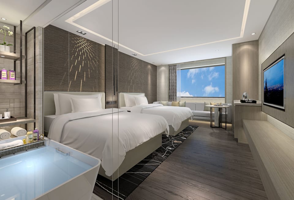 Premium bedding, down comforters, minibar, in-room safe