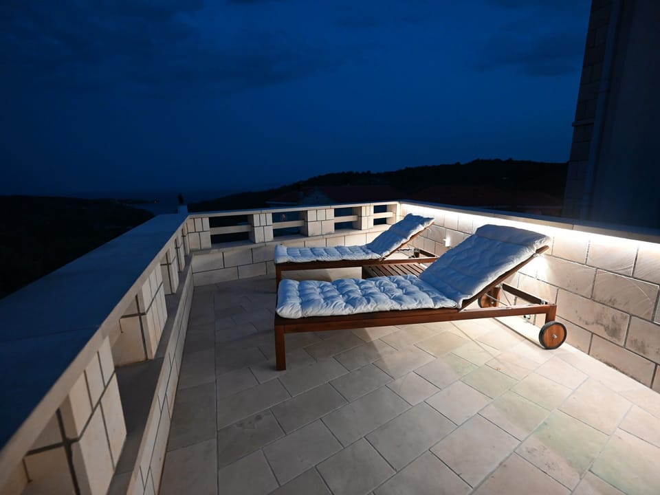 House | Terrace/patio
