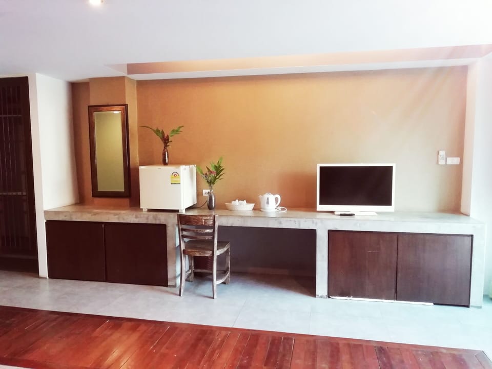 Twin Room with View | Television