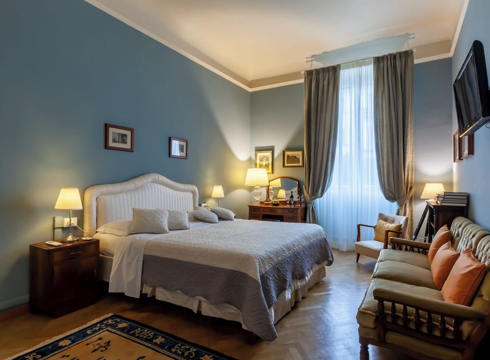 Deluxe Double Room | 1 bedroom, premium bedding, down comforters, minibar