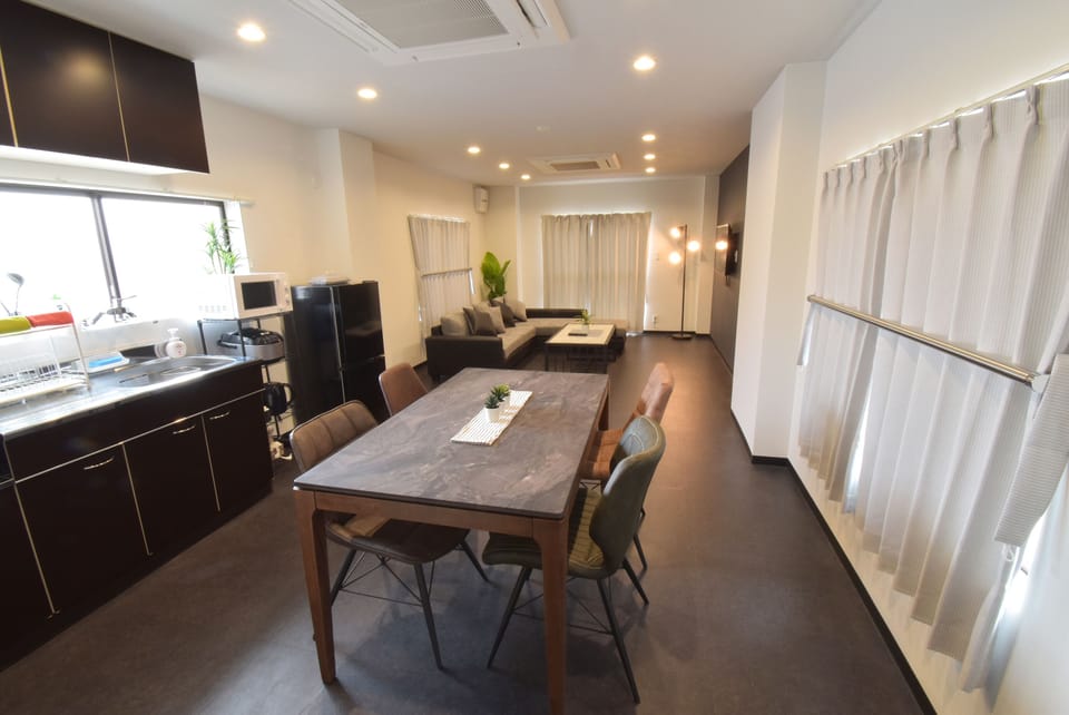 Comfort House | 4 bedrooms, desk, laptop workspace, WiFi (free)