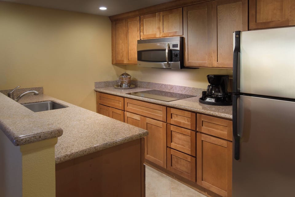 Suite, 1 Bedroom | Premium bedding, in-room safe, blackout drapes, soundproofing