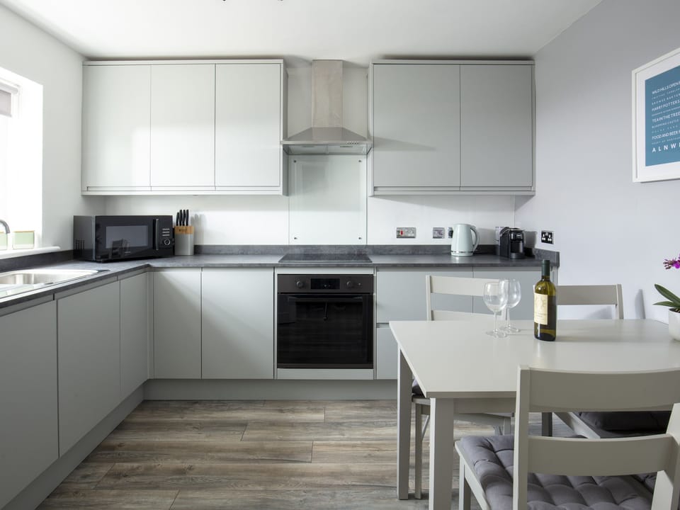 Cottage | Interior