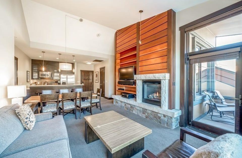 Condo (Luxury 3 Bedroom Slopeside Mountain V) | Exterior
