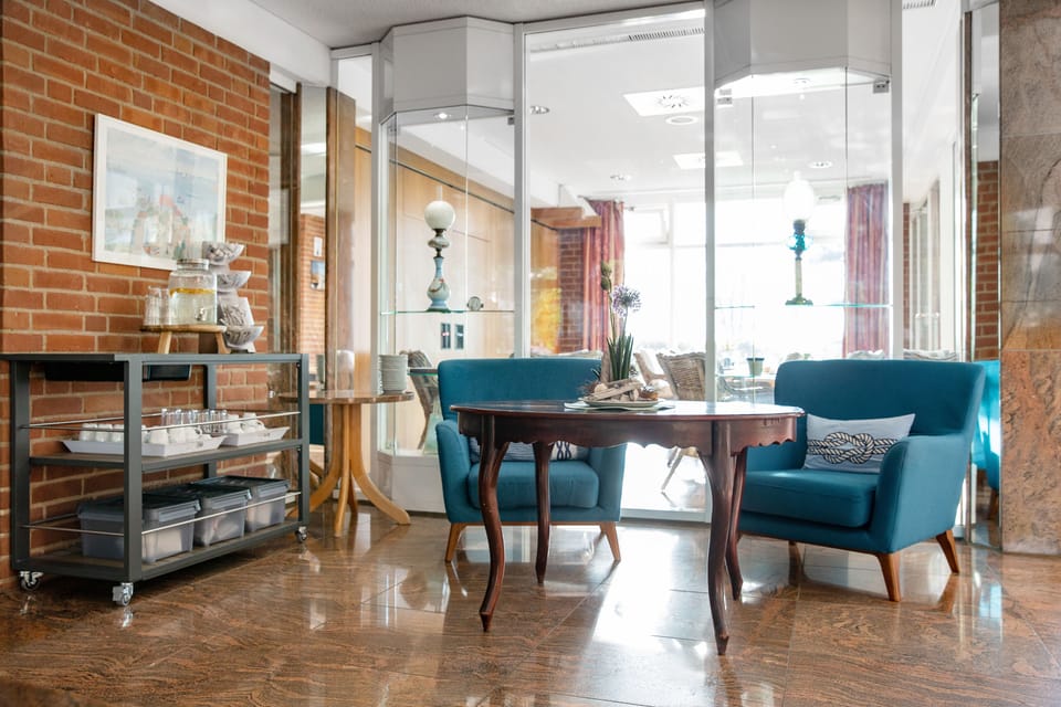 Lobby sitting area