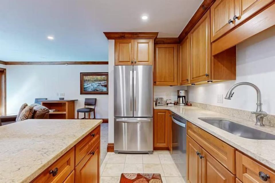Condo (Luxury Ski in, Ski out 1 Bedroom Moun) | Balcony