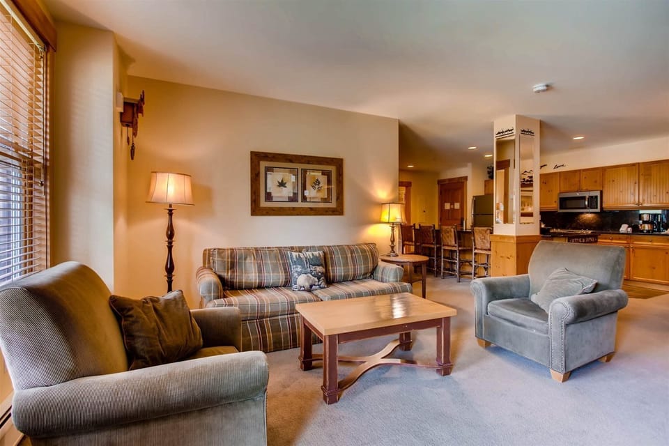 Condo (Beautiful 3 Bedroom Mountain Condo in) | Exterior