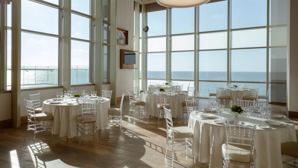 Banquet hall