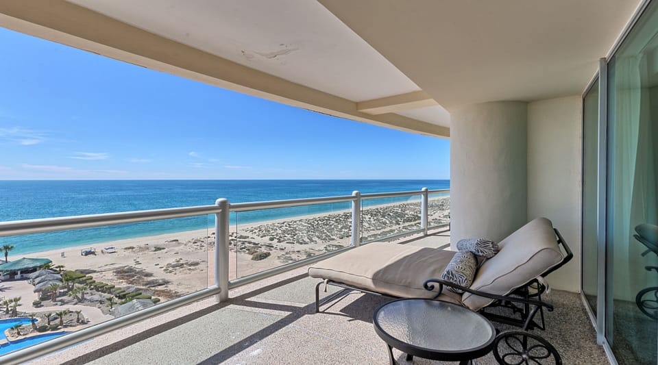 Comfort Condo | Terrace/patio