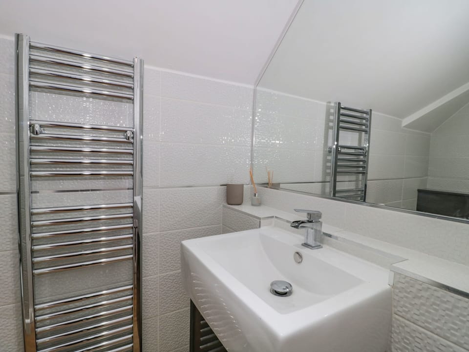 Forever Summer Cottage in Lymington