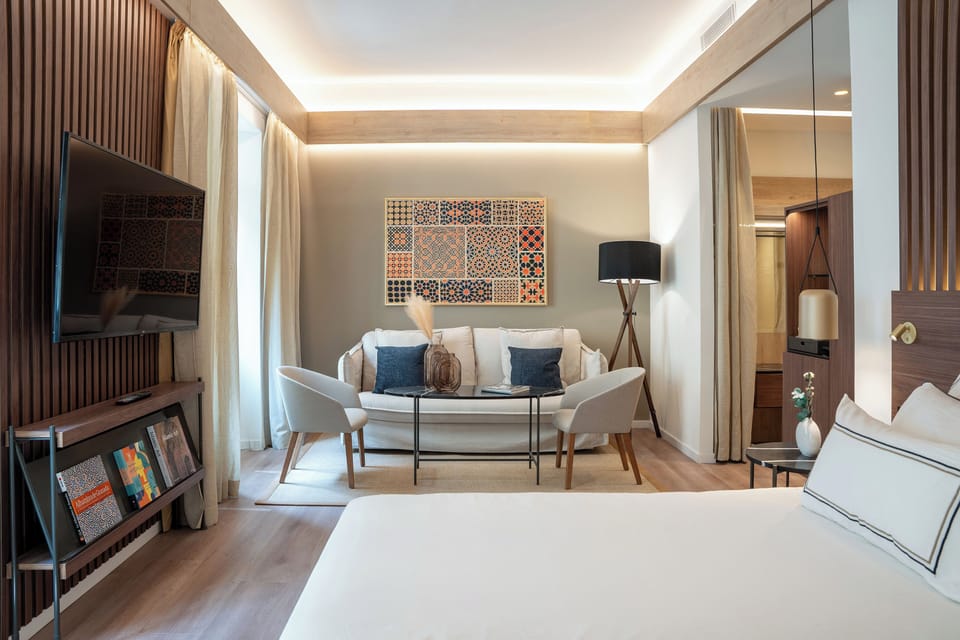 Premium bedding, minibar, in-room safe, blackout drapes