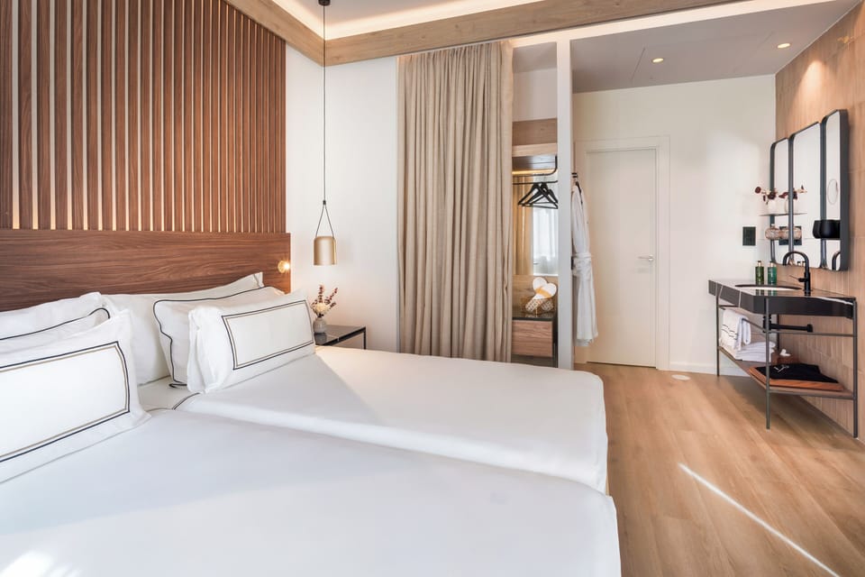 Premium bedding, minibar, in-room safe, blackout drapes