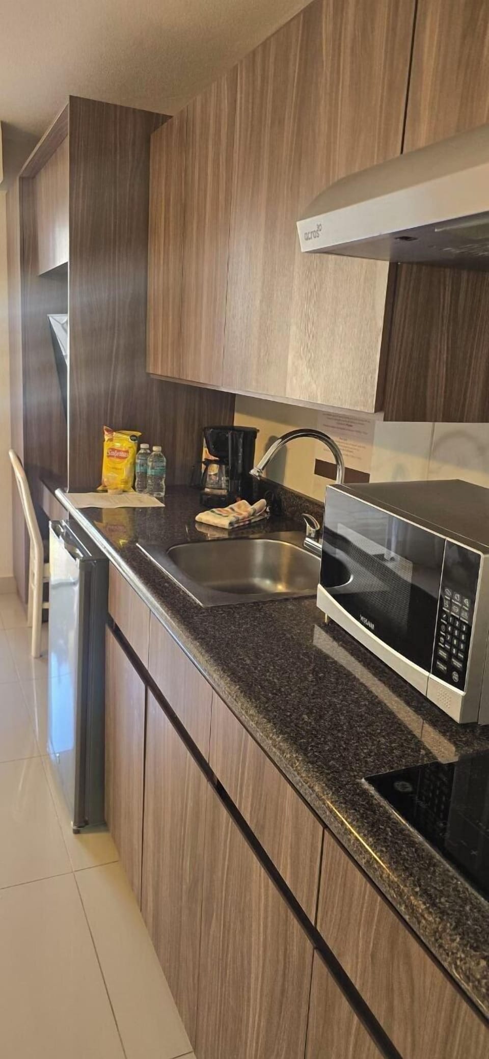 Comfort Room | Private kitchen | Mini-fridge, microwave, stovetop, griddle