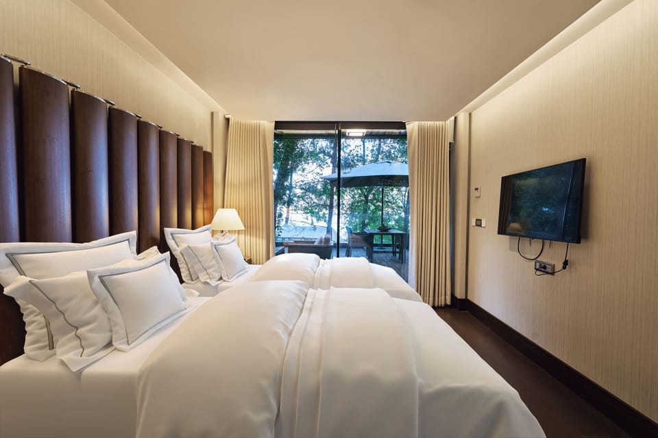 Premium Villa, 1 King Bed | Minibar, in-room safe, desk, free WiFi