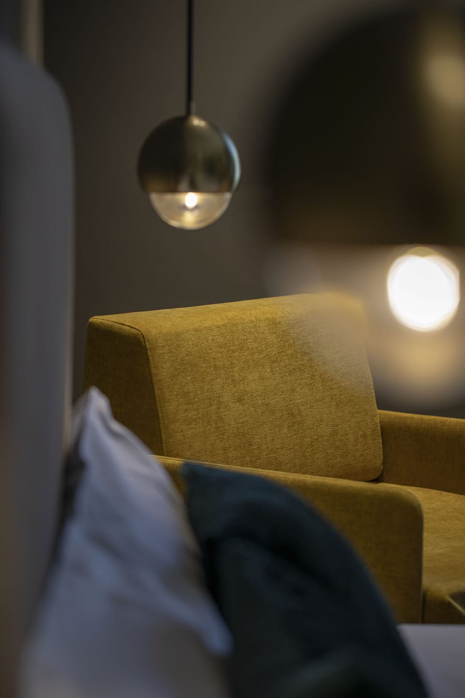 Deluxe Triple Room | Minibar, in-room safe, blackout drapes, soundproofing