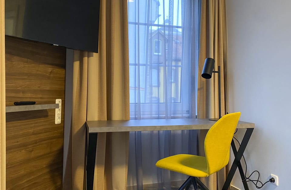 Standard Double Room | Hypo-allergenic bedding available, in-room safe, desk, laptop workspace