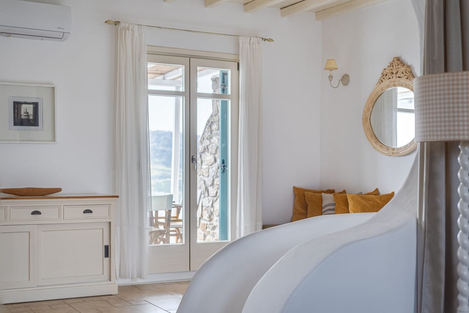 Panoramic Apartment | 2 bedrooms, in-room safe, desk, free WiFi