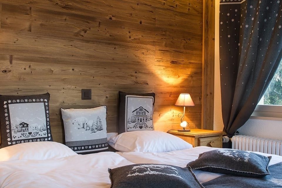 Superior Double Room | Premium bedding, minibar, in-room safe, desk