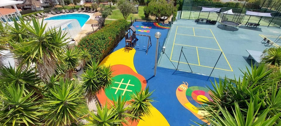 Children's play area - outdoor