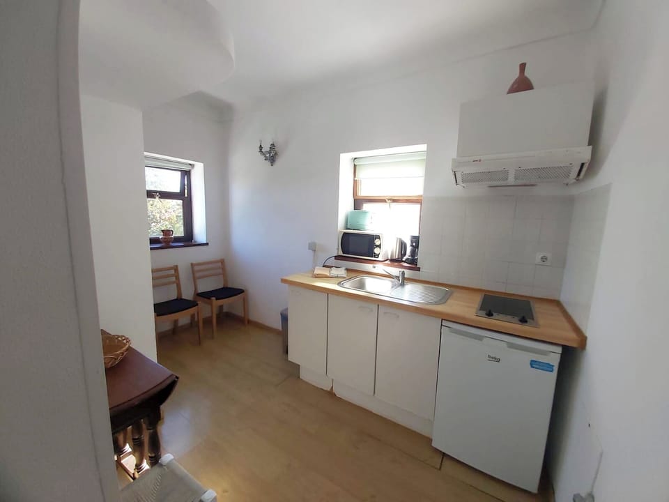 Standard Studio | Private kitchenette
