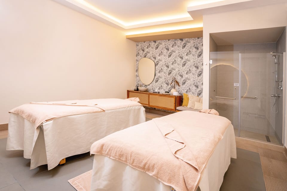 Steam room, aromatherapy, deep-tissue massages, facials