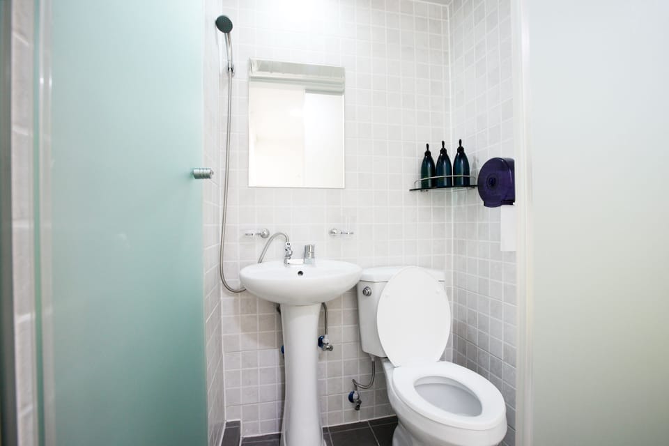 Bathroom shower