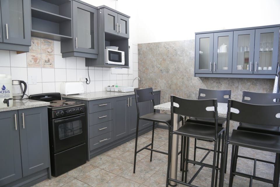 Superior Suite Self Catering 2 Bedroom Flat | Private kitchen | Fridge, microwave, coffee/tea maker, electric kettle