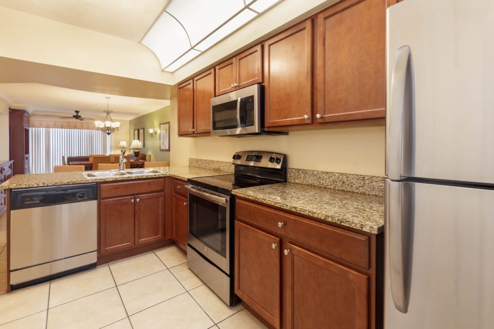 Villa, 3 Bedrooms | Private kitchen | Microwave, coffee/tea maker, highchair, cookware/dishes/utensils