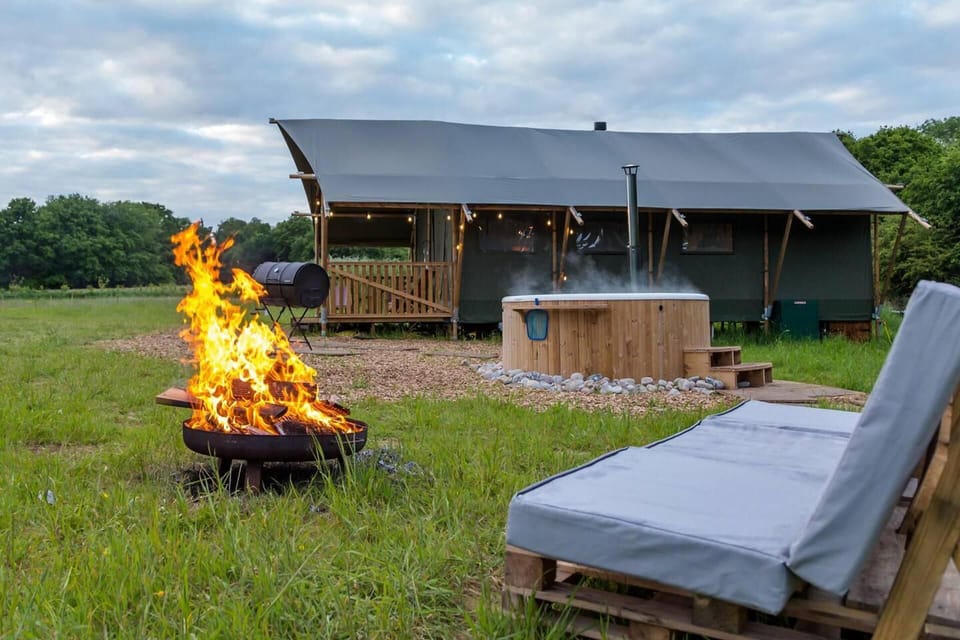 Cabin | Property grounds