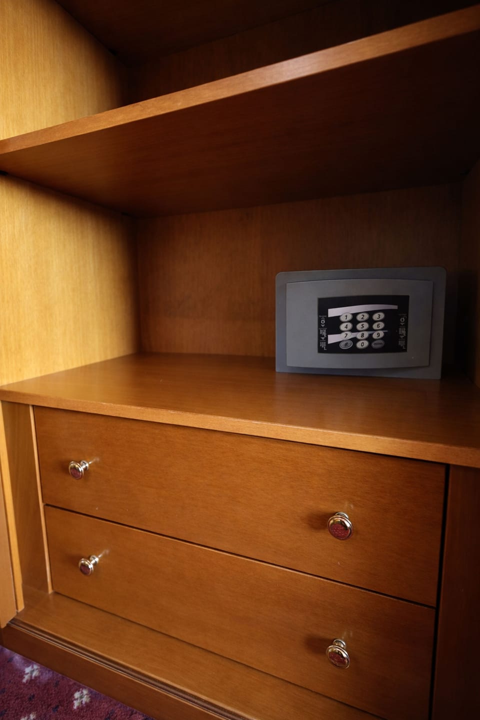 Twin Room | Premium bedding, minibar, in-room safe, desk