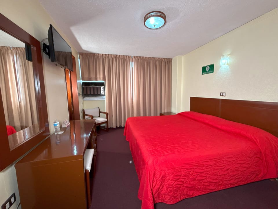 Standard Double Room | Free WiFi, bed sheets